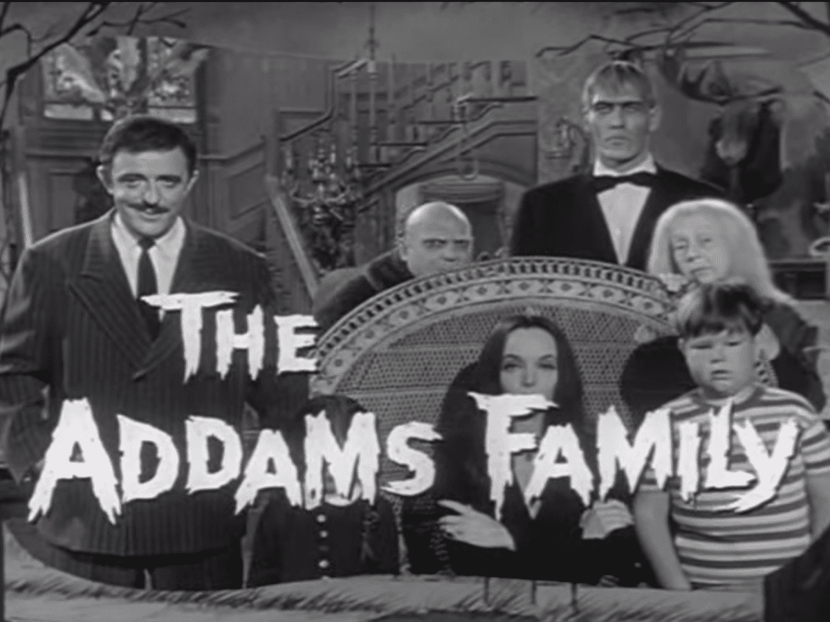 Pop! Television - The Addams Family - Morticia Addams - #809